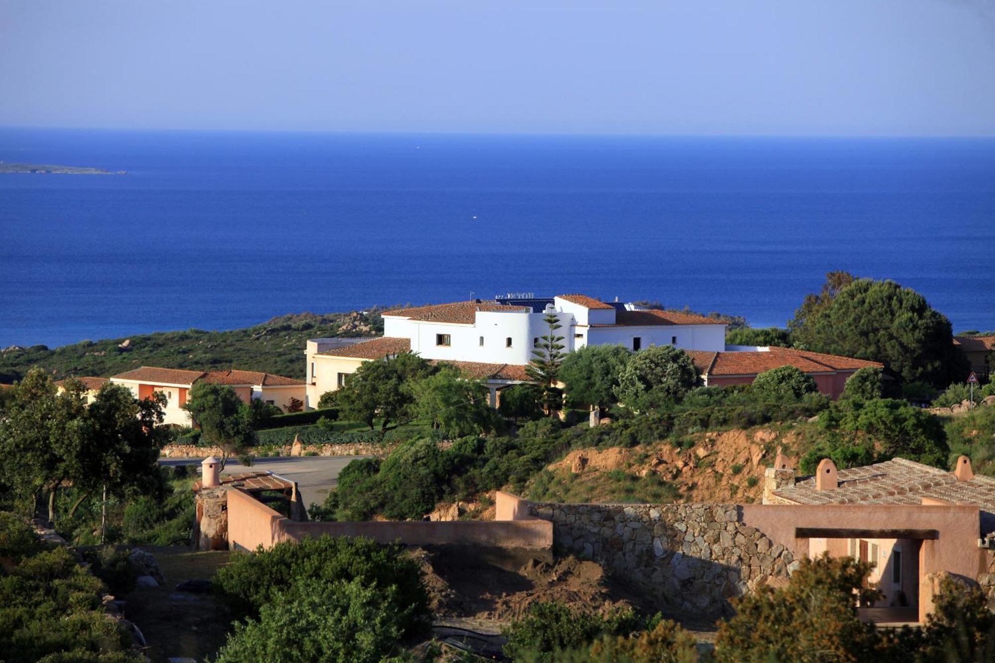 Hotel Micalosu Cannigione Exterior foto