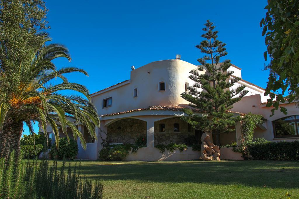 Hotel Micalosu Cannigione Exterior foto